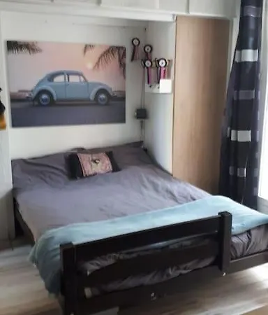 Triplex Avec Patio Fleuri Privatif *