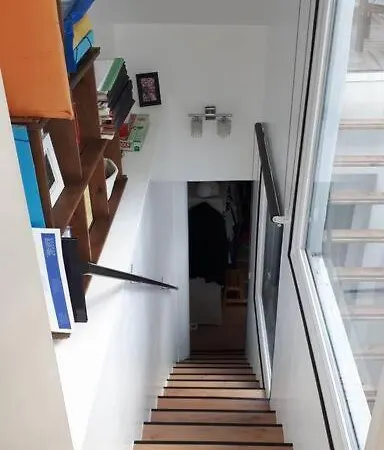 Triplex Avec Patio Fleuri Privatif *